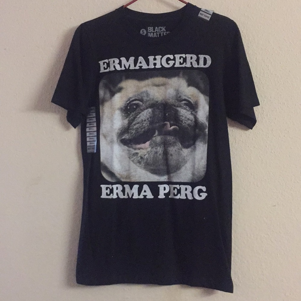 Hot topic graphic tee